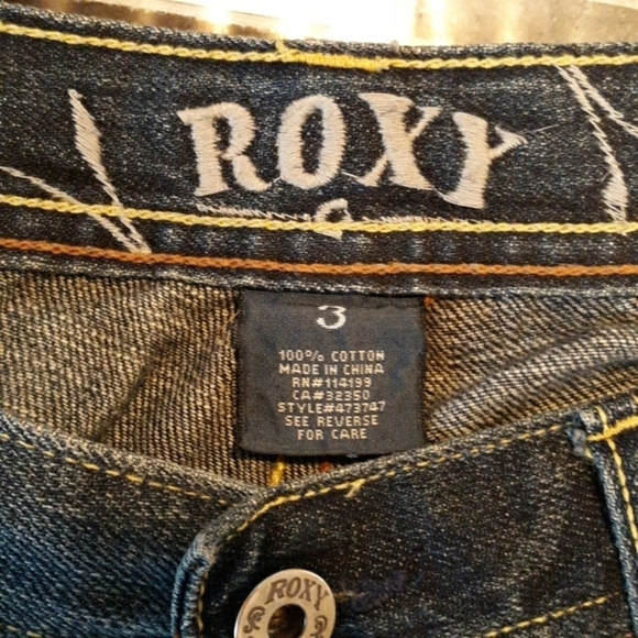 Roxy destressed bootcut bedazzled 3 - Picture 4 of 6